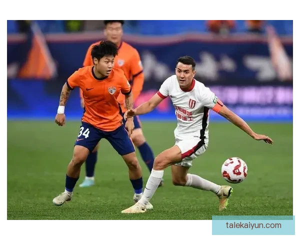 中超最新排名揭晓：争冠形势愈发紧张，各队表现分化明显，竞争力提升