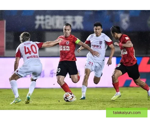 上海海港在比赛中绝杀对手，状态持续提升值得关注